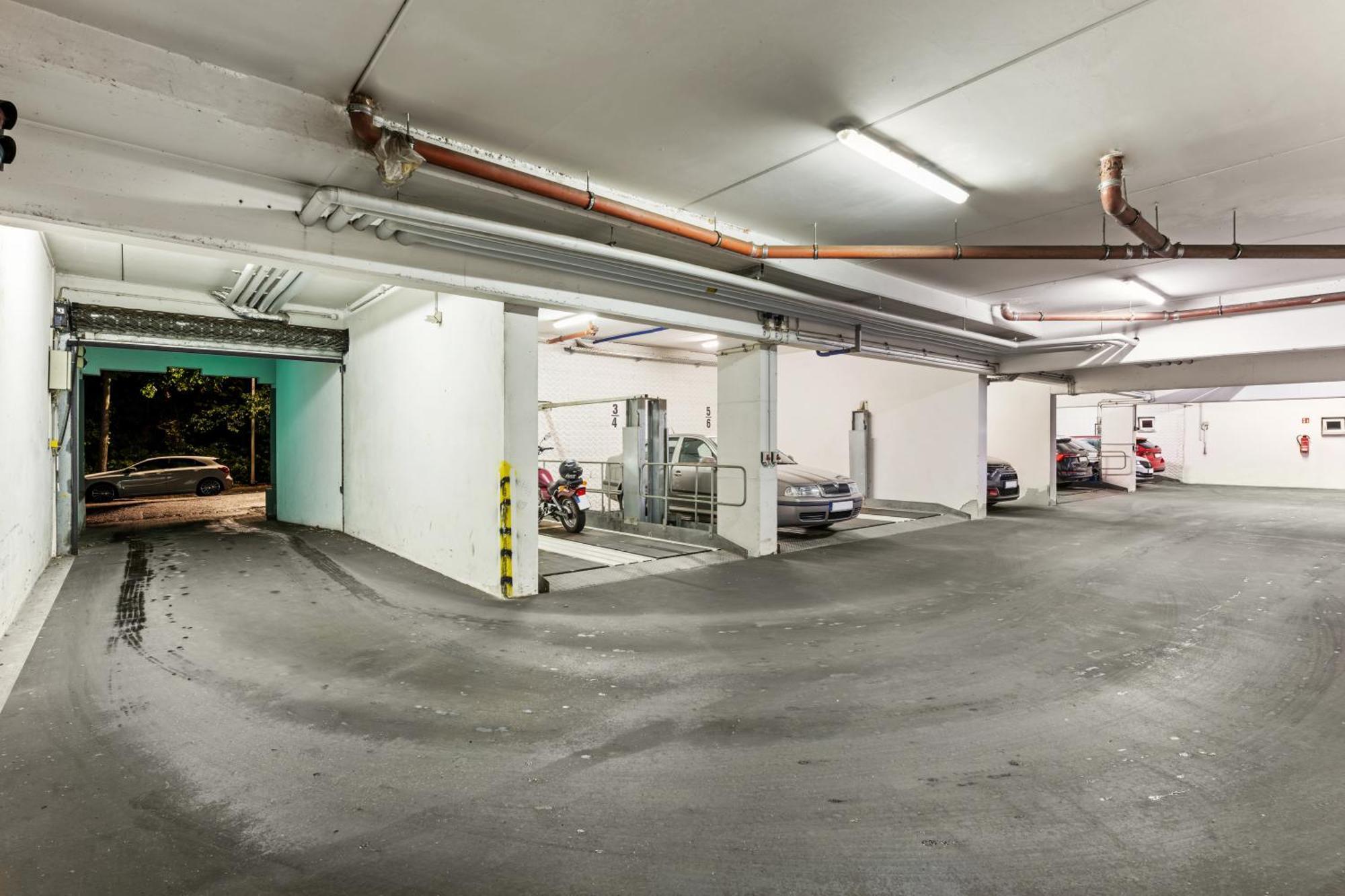 Edler Wohnraum Schwanenteich-Suite Mit Balkon, Kaffeevollautomat, Lift & Parkplatz Zwickau Zewnętrze zdjęcie